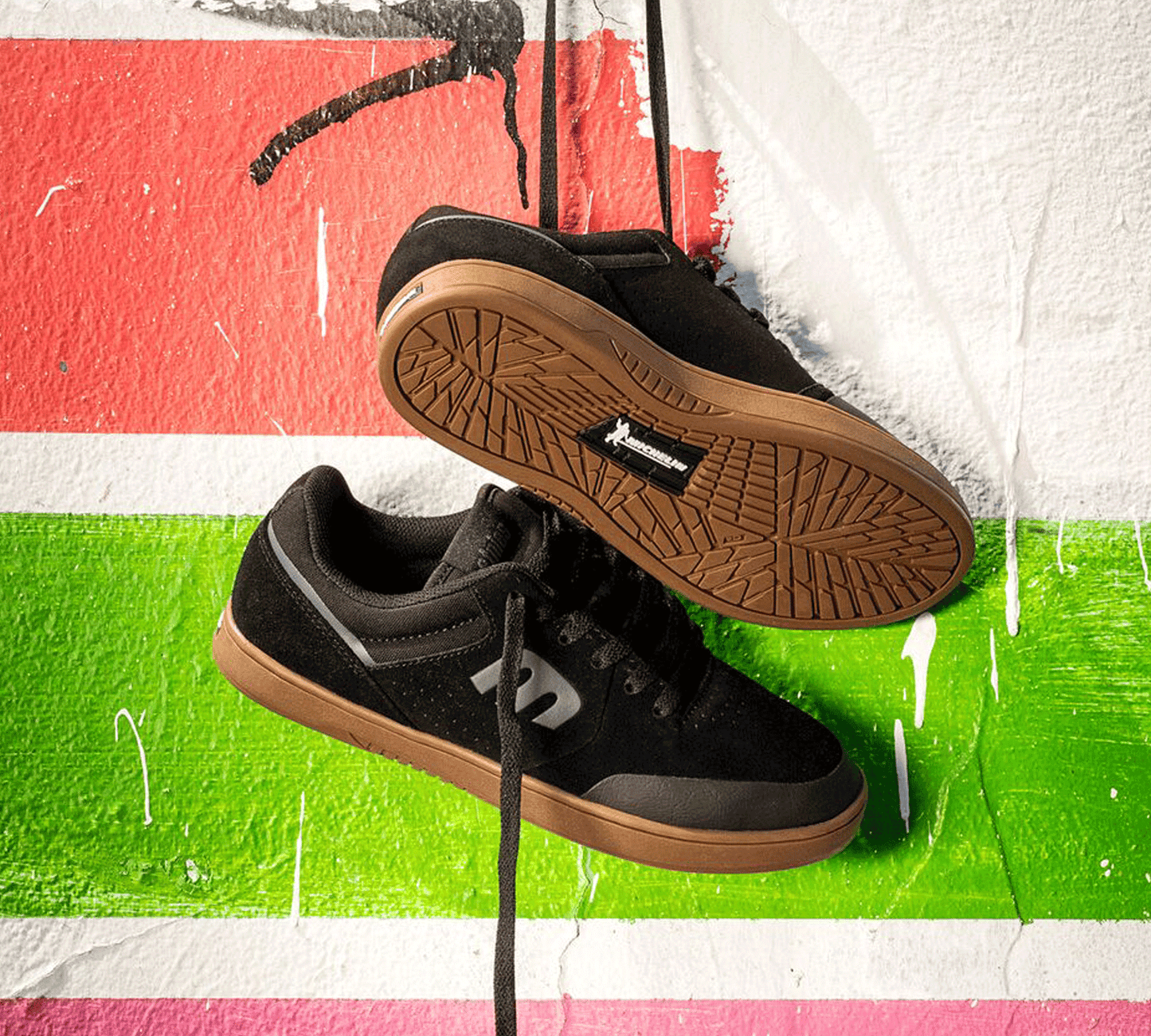 エトニーズ MARANA BLACK GUM DARK GREY