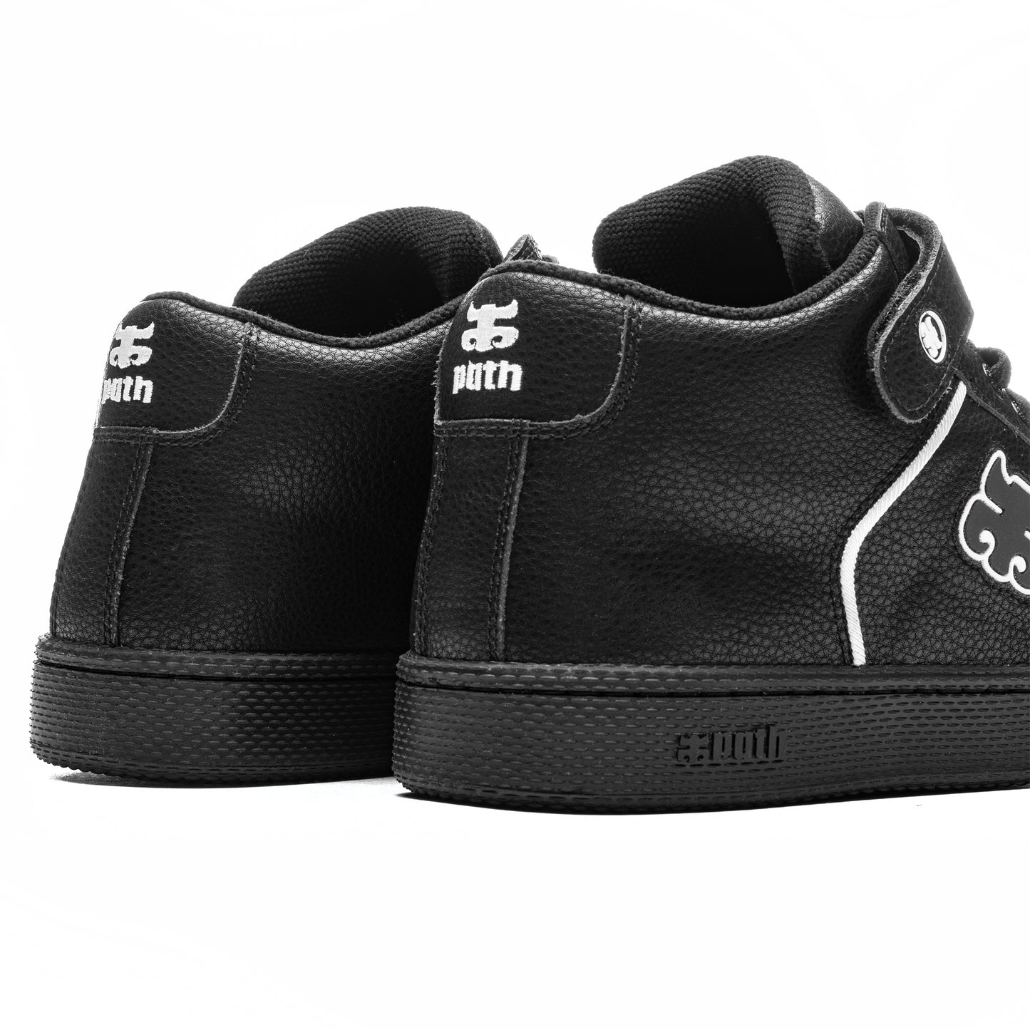 Grasshopper Black Leather
