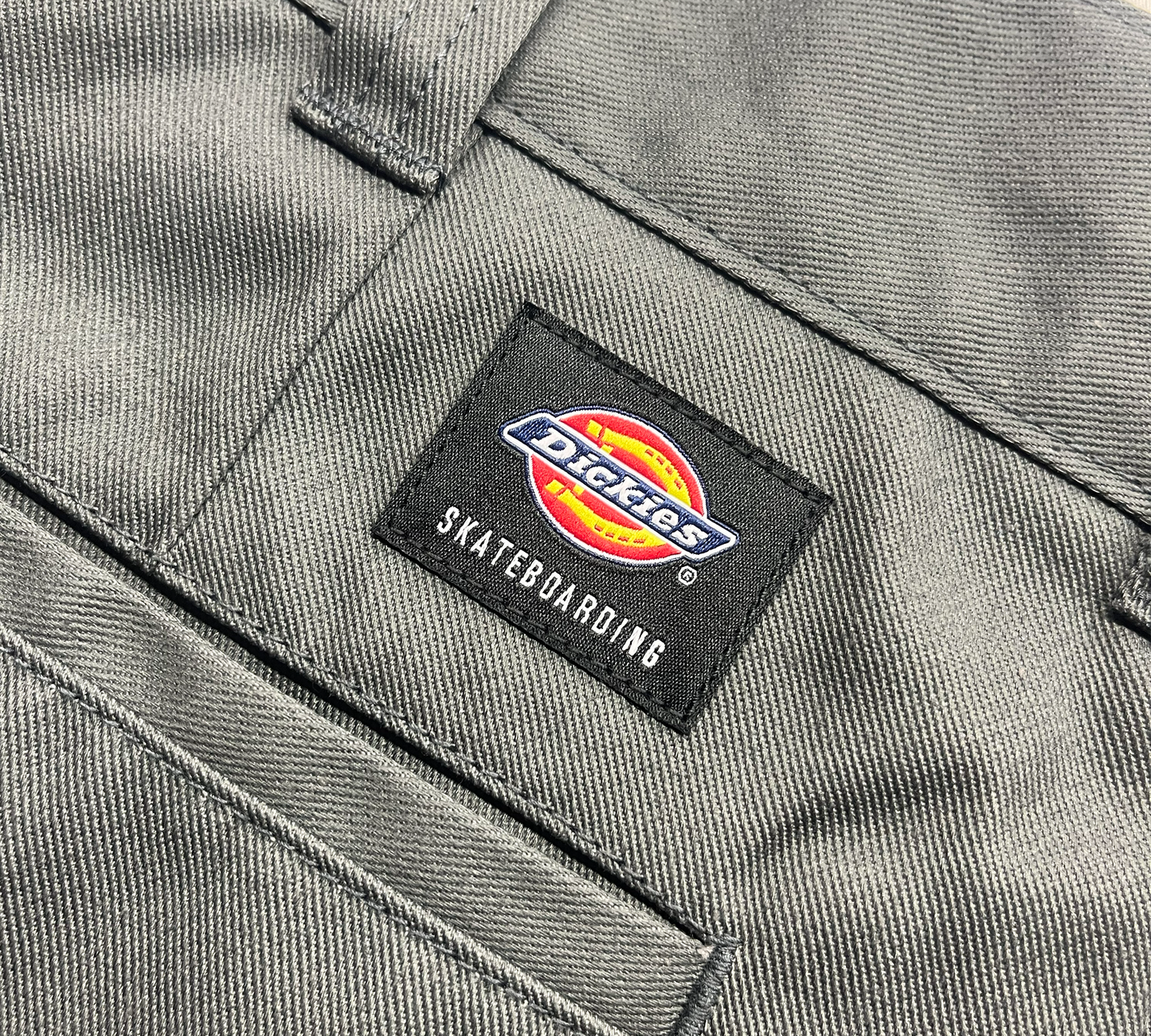 DICKIES ディッキーズ SKATEBOARDING REGULER FIT PANT CHARCOAL スケートボード パンツ チノパン