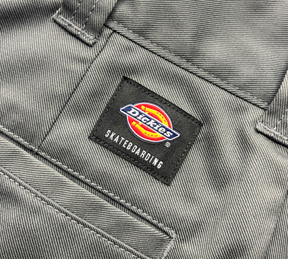 DICKIES ディッキーズ SKATEBOARDING SLIM FIT PANT CHARCOAL スケートボード パンツ チノパン