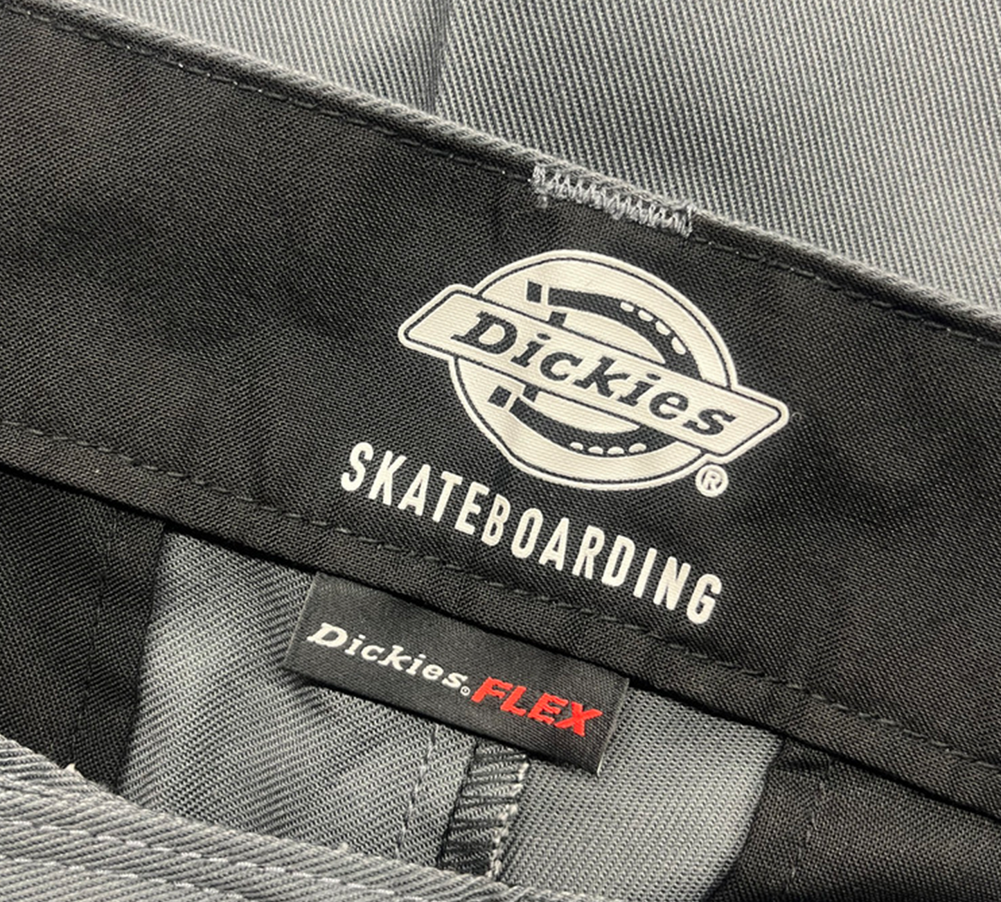 DICKIES ディッキーズ SKATEBOARDING SLIM FIT PANT CHARCOAL スケートボード パンツ チノパン