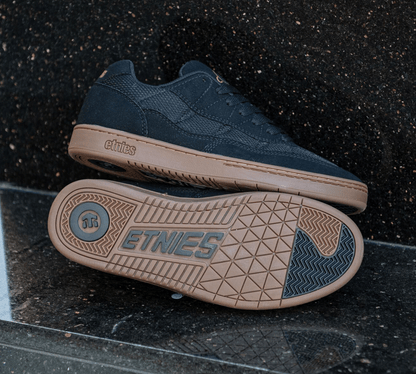 エトニーズ SNAKE BLACK GUM